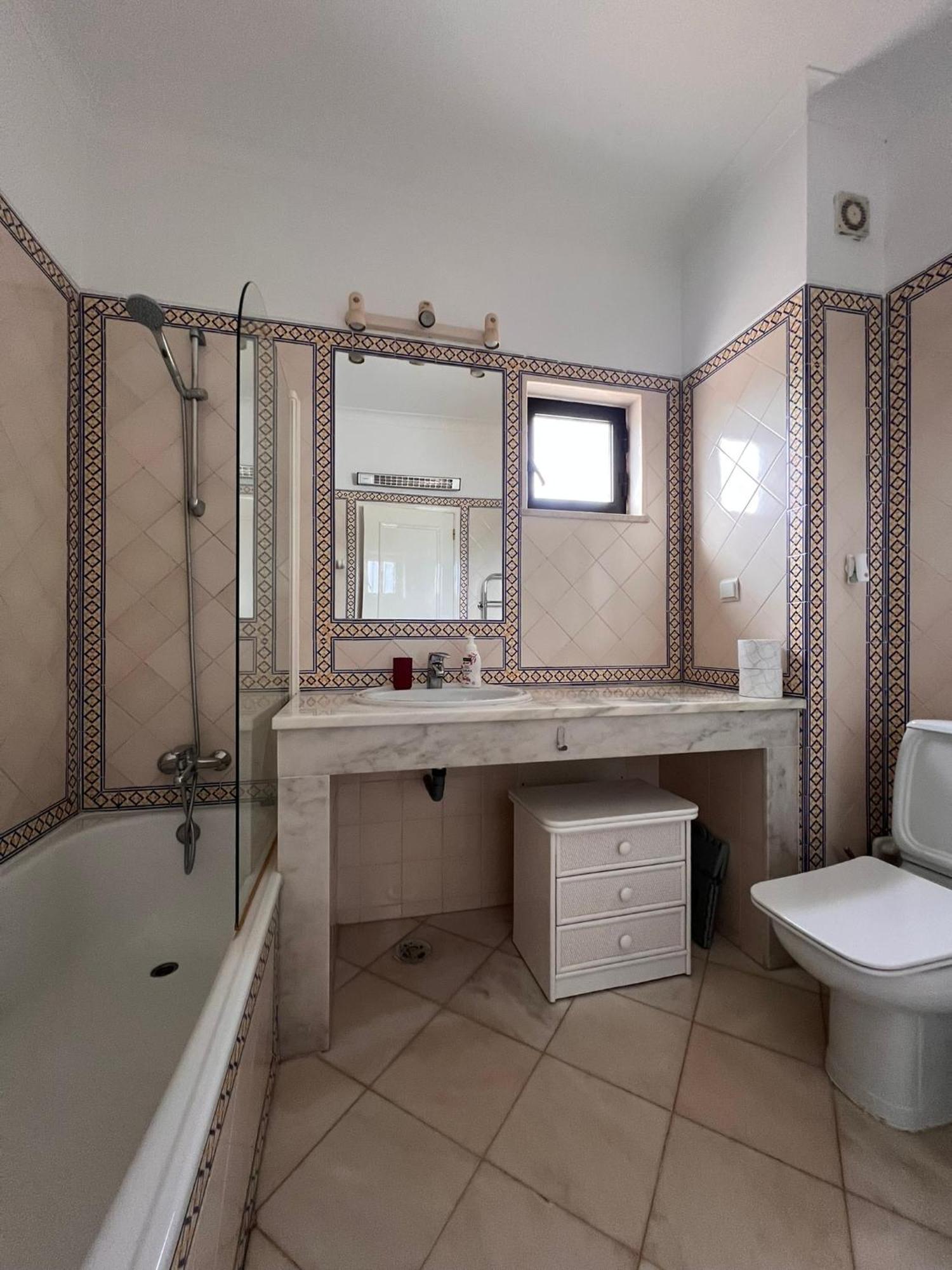 Luxury Modern T2 Ocean View - Free Parking - Pool Apartment Alvor Exterior photo