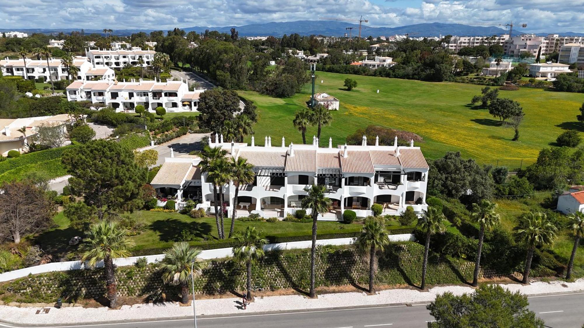 Luxury Modern T2 Ocean View - Free Parking - Pool Apartment Alvor Exterior photo