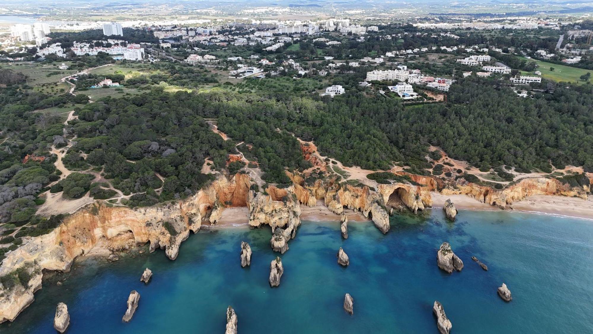 Luxury Modern T2 Ocean View - Free Parking - Pool Apartment Alvor Exterior photo